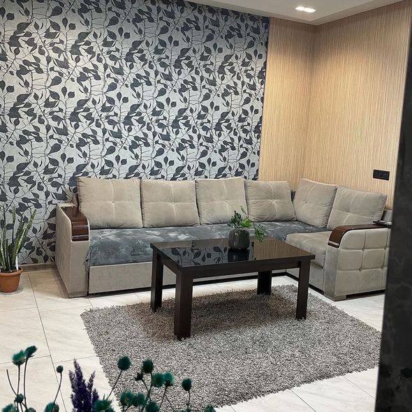 Hovhannes-ի նկարը SENYAK.am կայքում