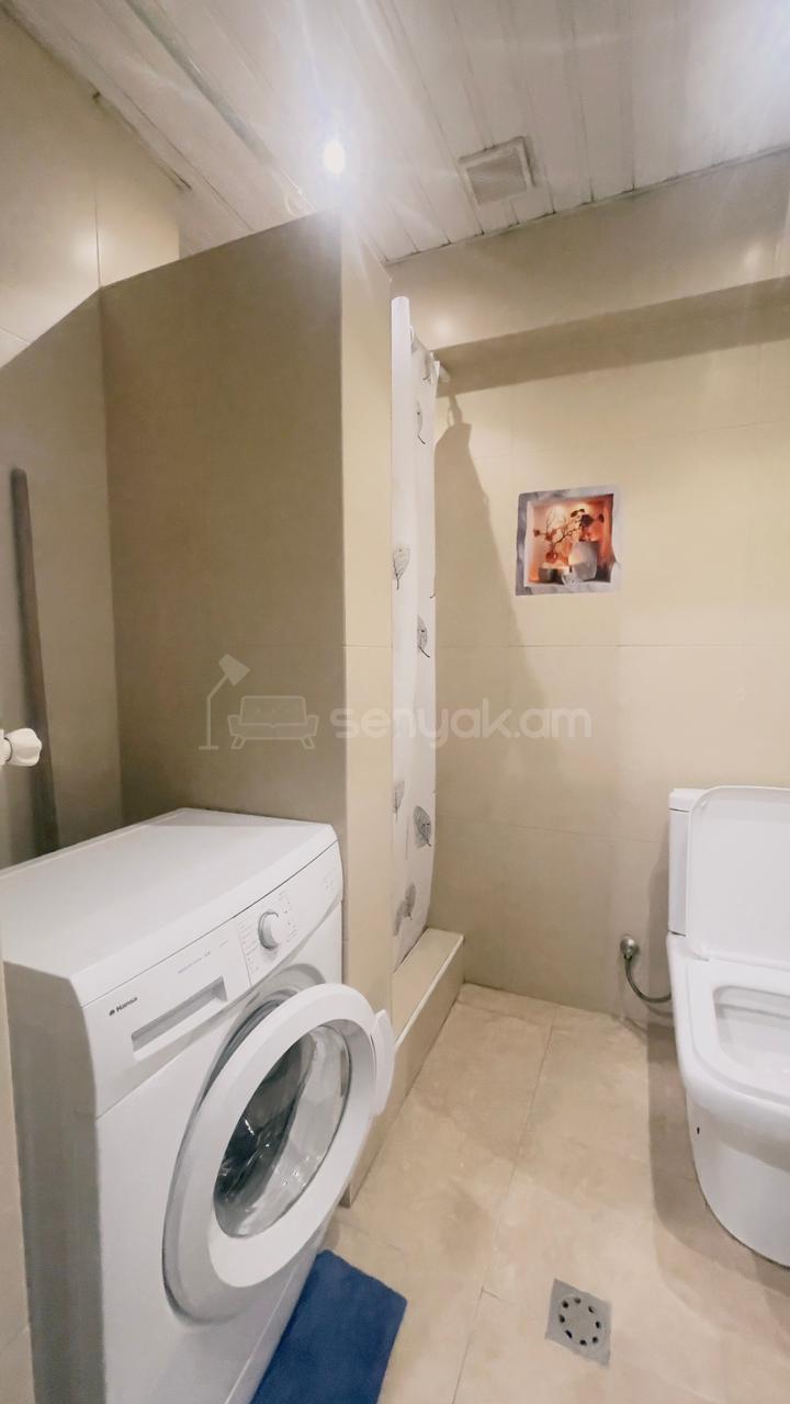 2 Սենյականոց Բնակարան, 47քմ, 5/10 հարկ, Կապիտալ Վերանորոգված