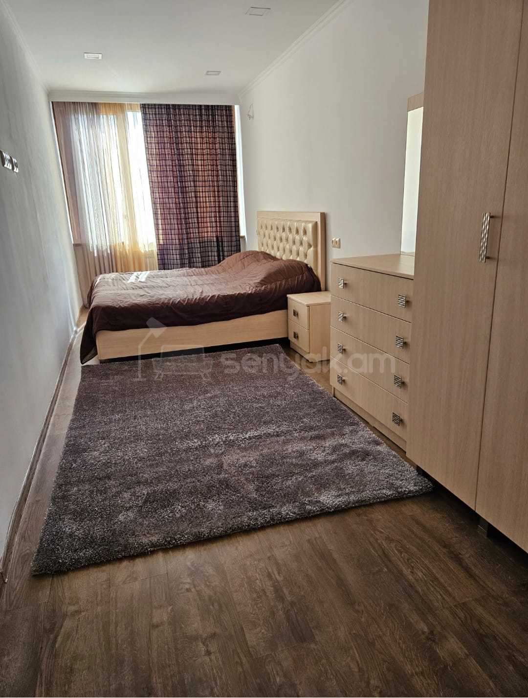 2 Սենյականոց Բնակարան, 50քմ, 2/9 հարկ, Կապիտալ Վերանորոգված, Կահավորված, Արևկող