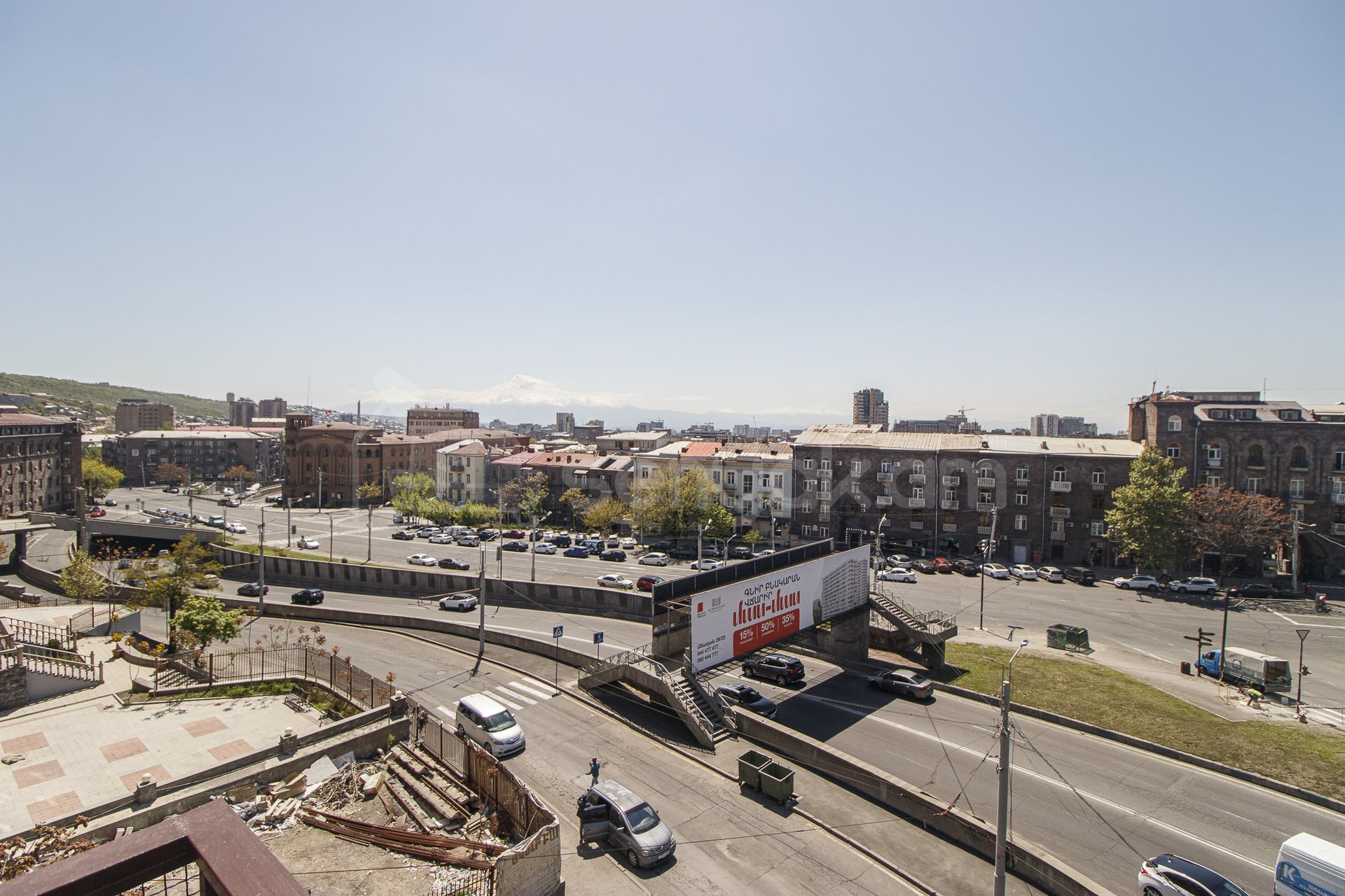 2 Սենյականոց Բնակարան Քարե Շենքում, 50քմ, 4/5 հարկ, Կապիտալ Վերանորոգված