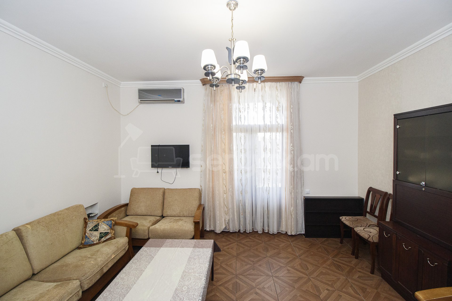 2 Սենյականոց Բնակարան Քարե Շենքում, 50քմ, 4/5 հարկ, Կապիտալ Վերանորոգված