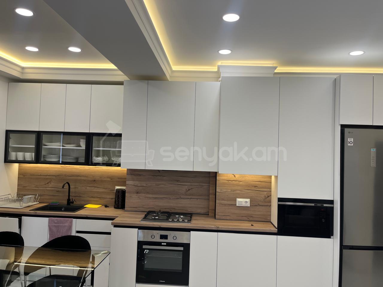 3 Սենյականոց Բնակարան Նորակառույցում, 75քմ, 4/9 հարկ, Դիզայներական Վերանորոգված