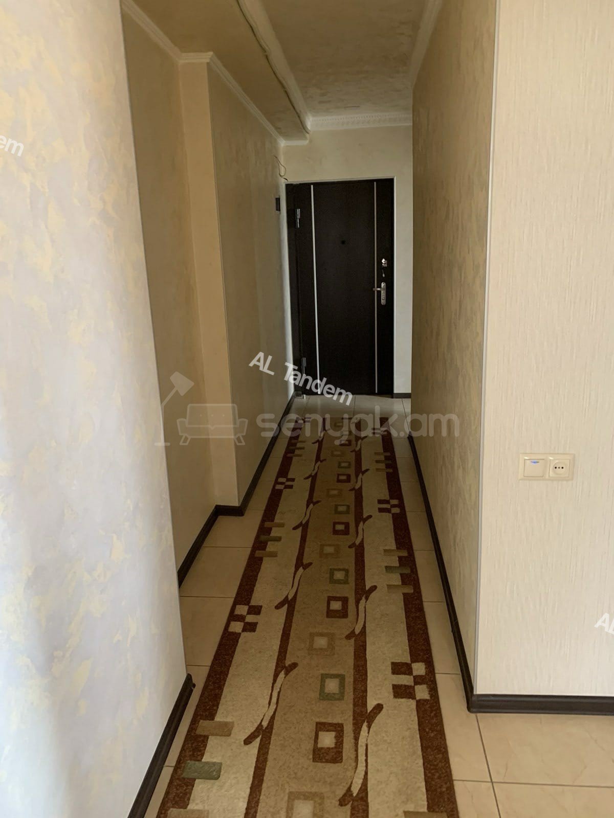 3 Սենյականոց Բնակարան, 77քմ, 7/10 հարկ, Կապիտալ Վերանորոգված