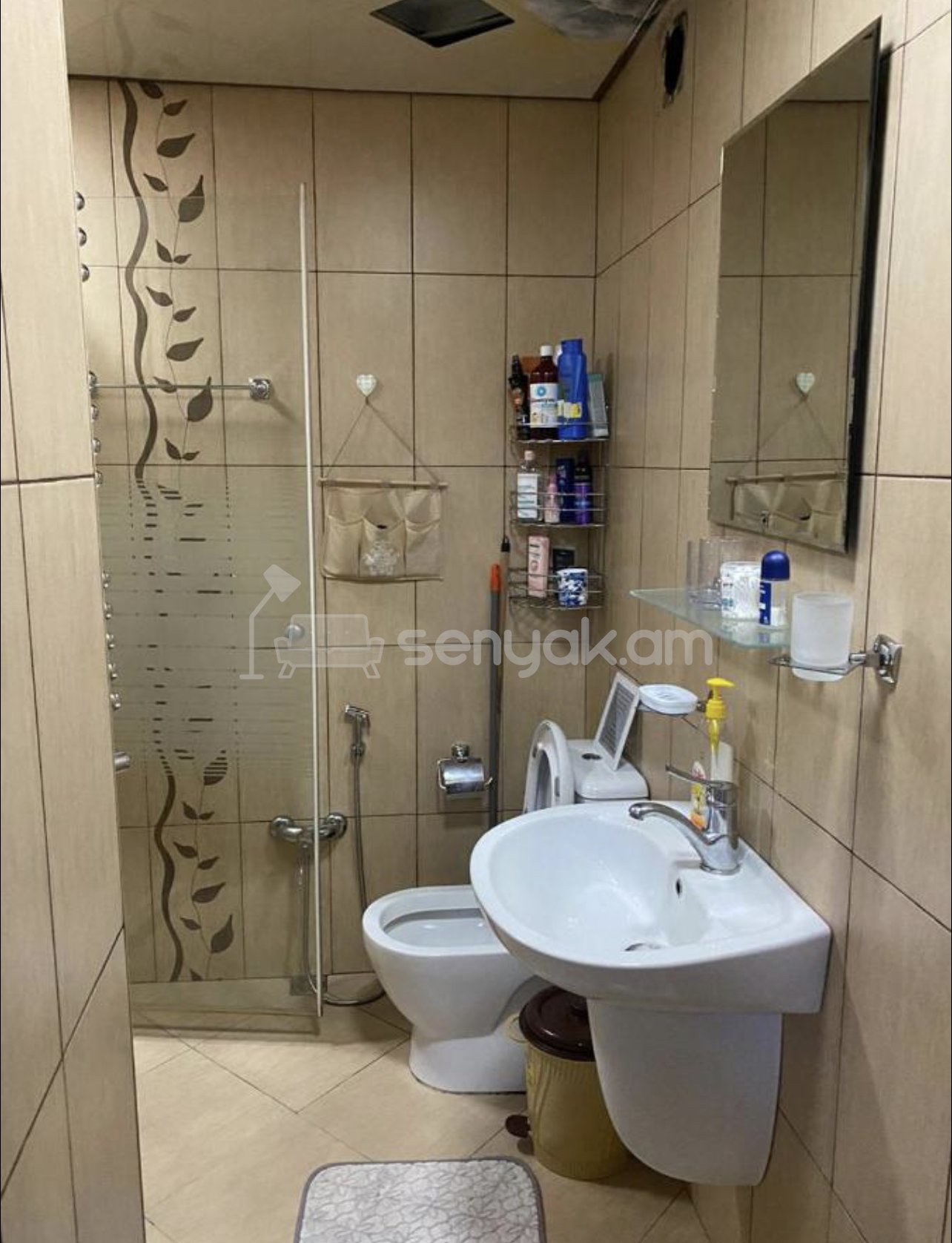 1 Սենյականոց Բնակարան, 35քմ, 3/4 հարկ, Նորմալ Վիճակում