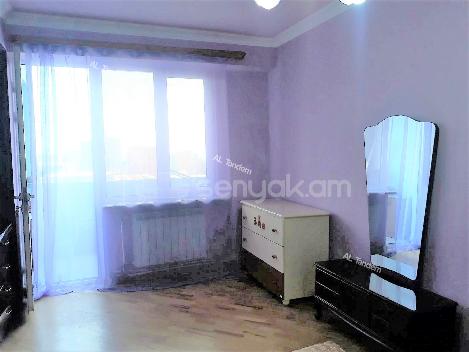 3 Սենյականոց Բնակարան, 100քմ, 10/10 հարկ, Նորմալ Վիճակում