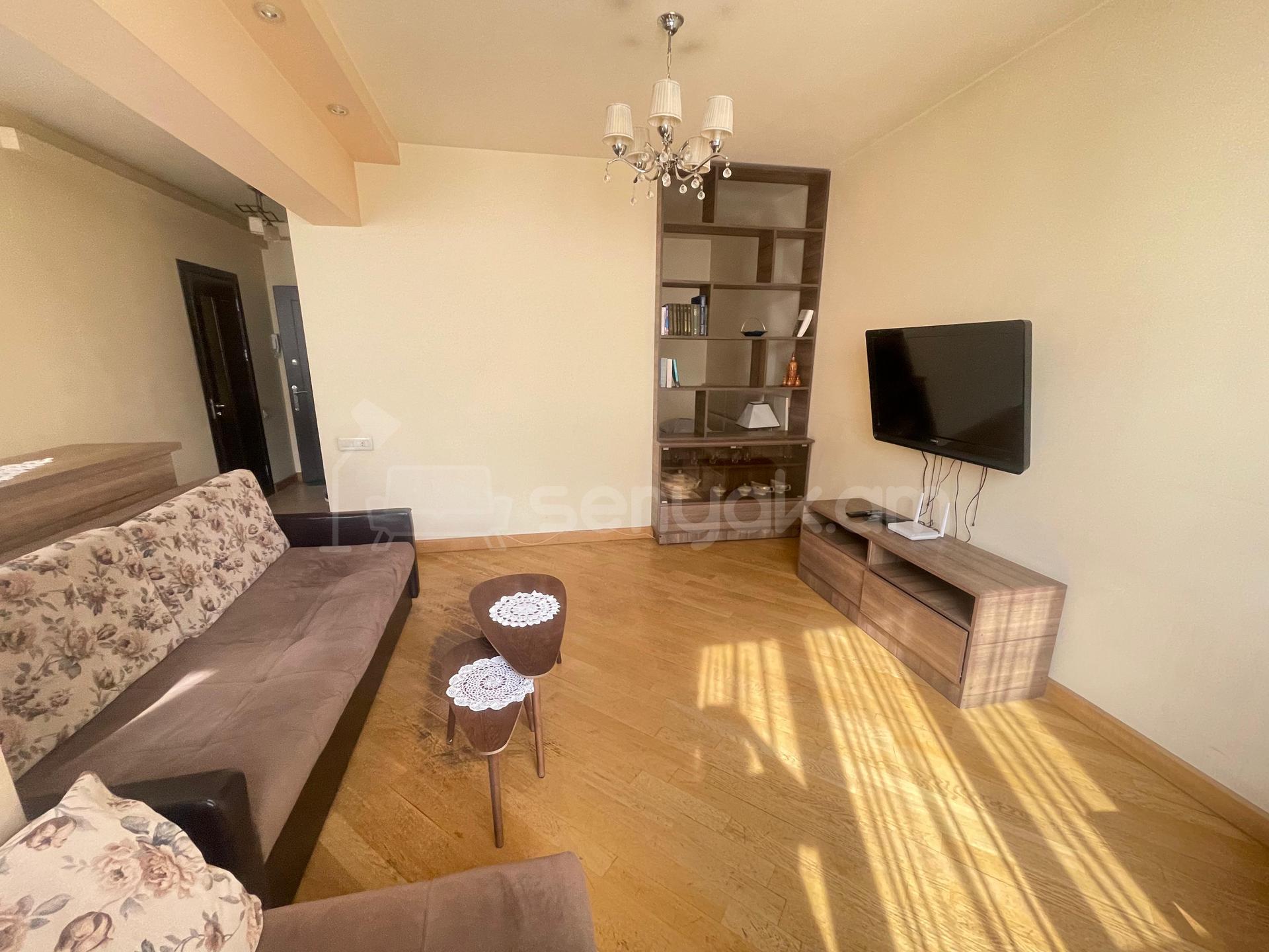 1 Սենյականոց Բնակարան, 45քմ, 5/10 հարկ, Դիզայներական Վերանորոգված