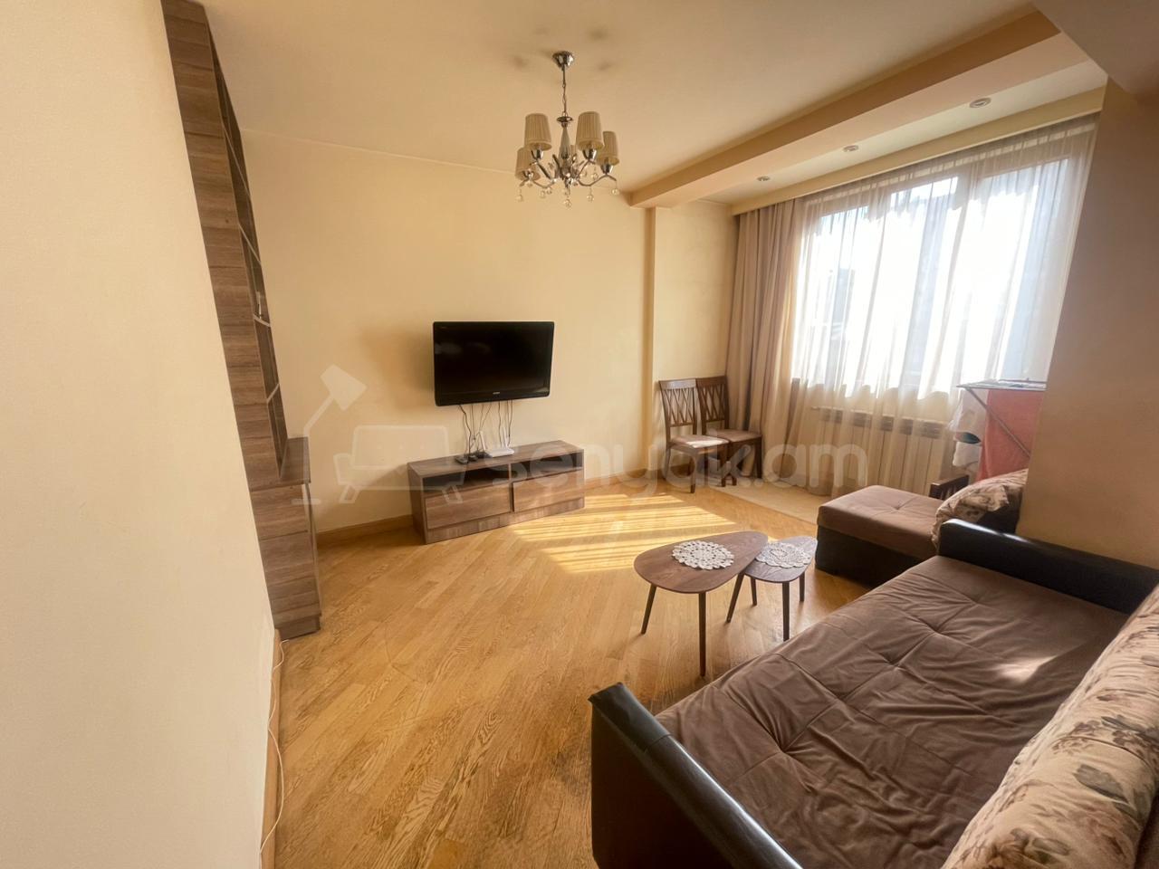 1 Սենյականոց Բնակարան, 45քմ, 5/10 հարկ, Դիզայներական Վերանորոգված