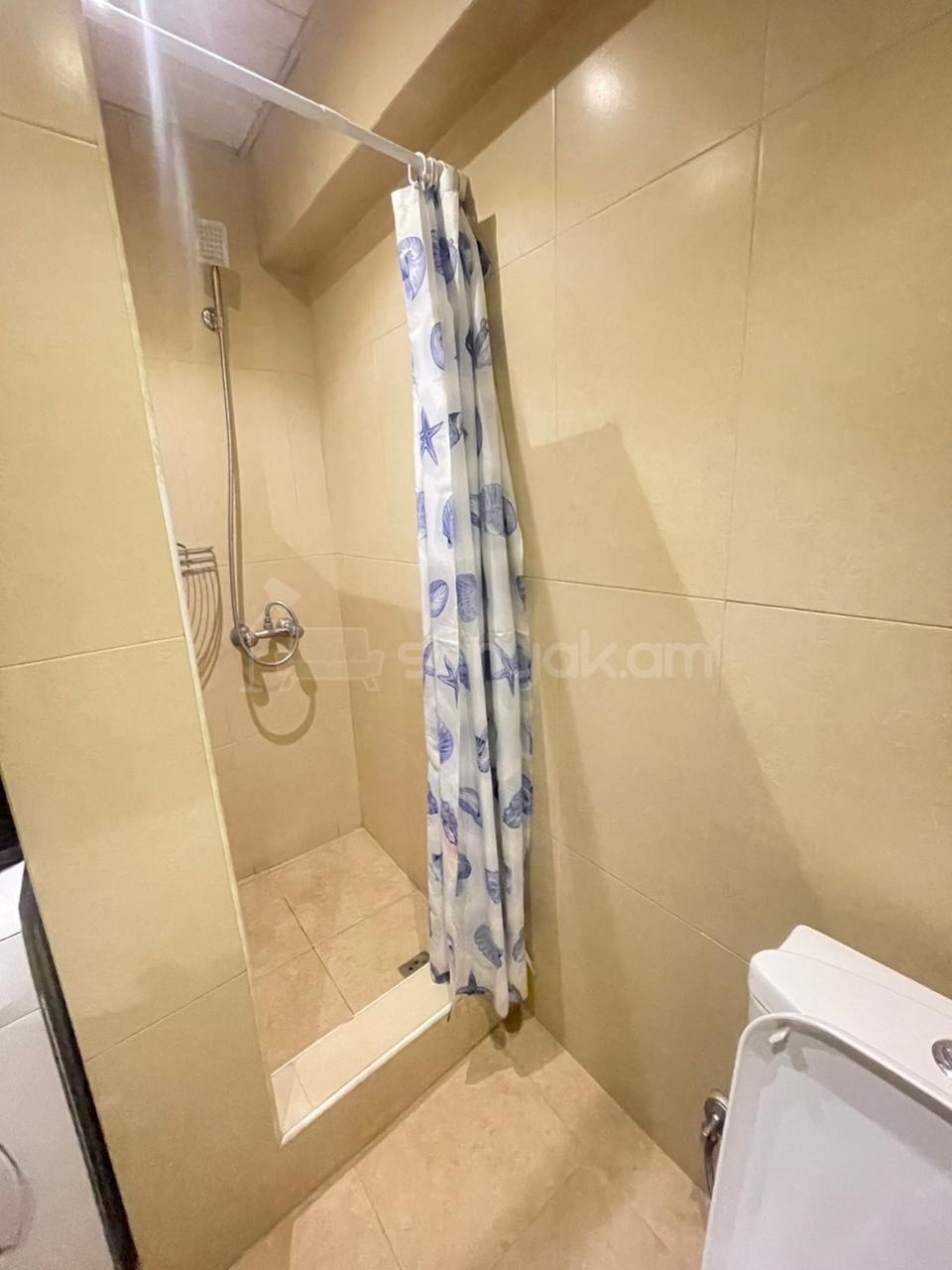 1 Սենյականոց Բնակարան, 45քմ, 5/10 հարկ, Դիզայներական Վերանորոգված