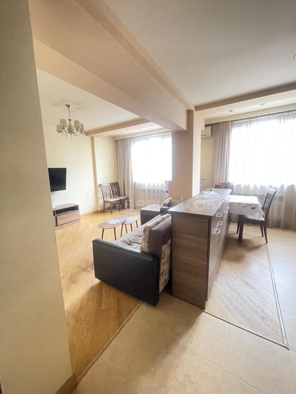 1 Սենյականոց Բնակարան, 45քմ, 5/10 հարկ, Դիզայներական Վերանորոգված