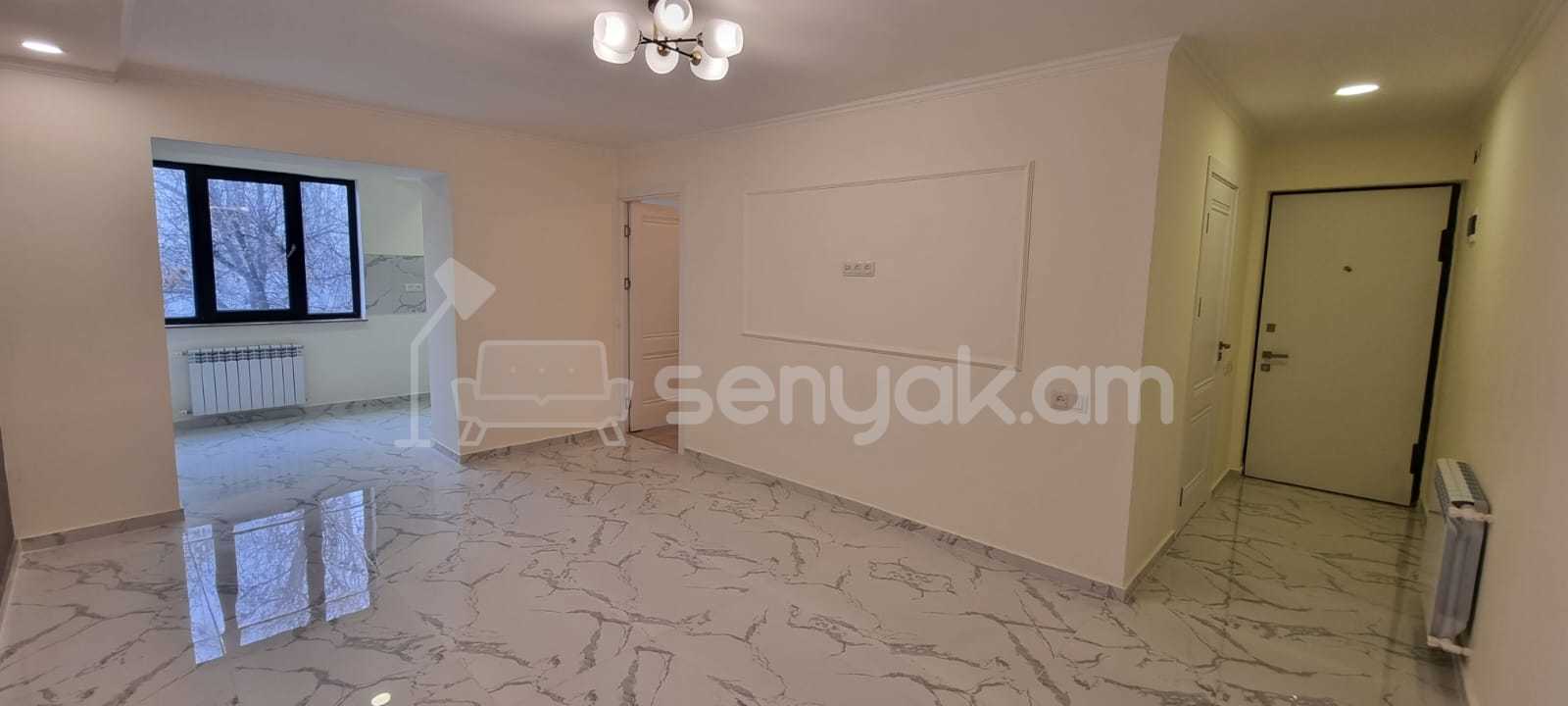3 Սենյականոց Բնակարան Քարե Շենքում, 58քմ, 4/5 հարկ, Կապիտալ Վերանորոգված