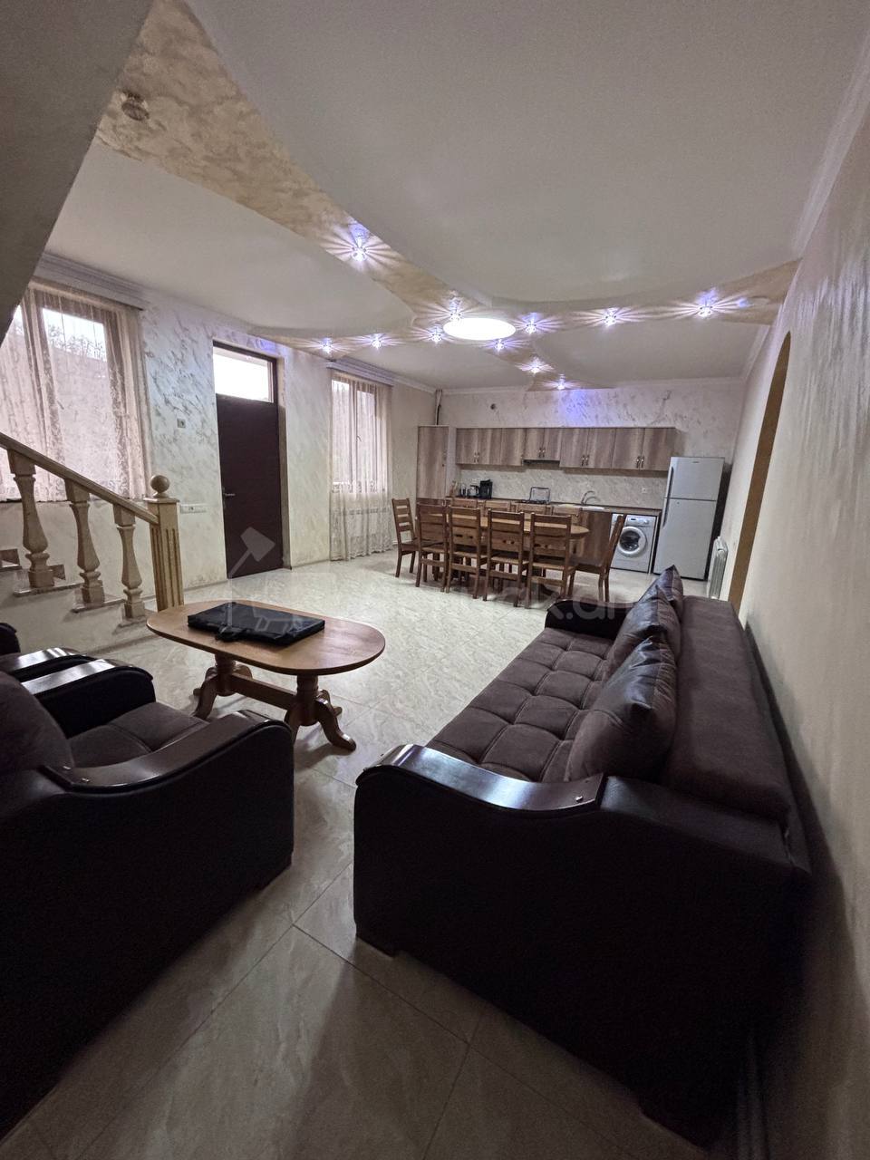 6 Սենյականոց Նորակառույց Շքեղ Առանձնատուն, 200քմ, Լողավազանով