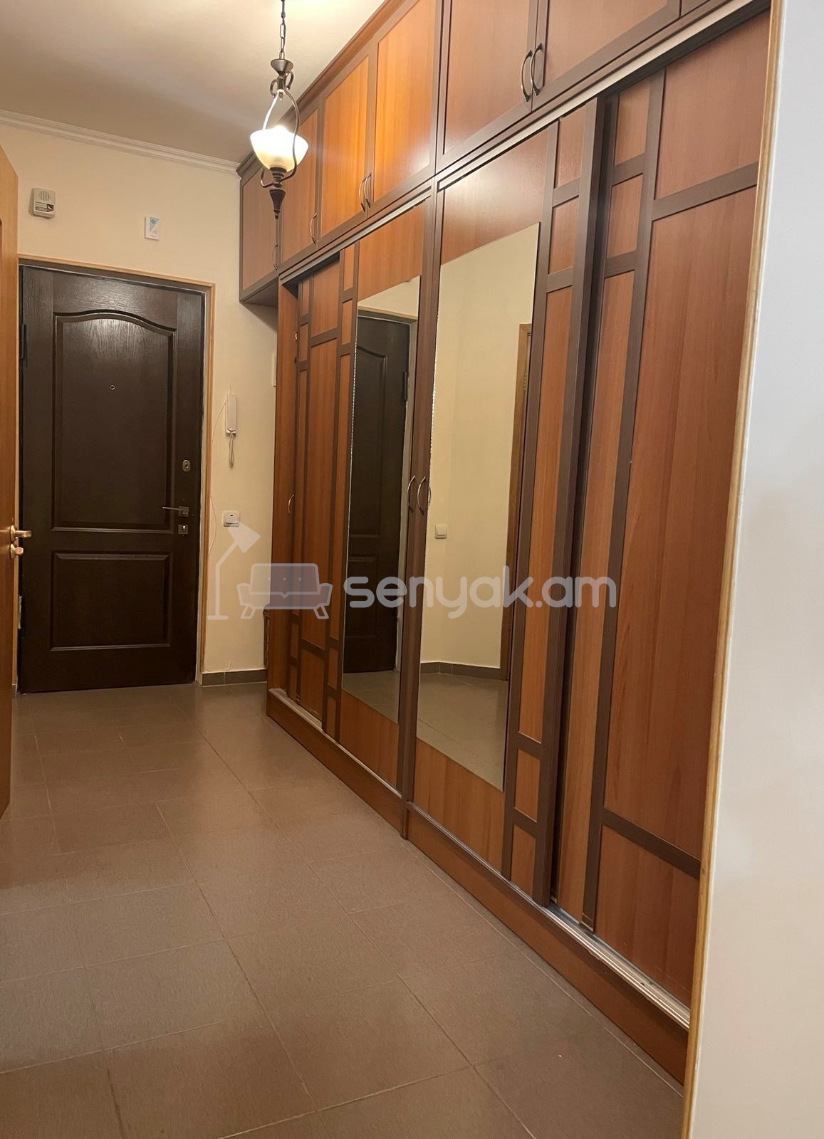 3 Սենյականոց Բնակարան Նորակառույցում, 100քմ, 5/12 հարկ, Կապիտալ Վերանորոգված, Կահավորված