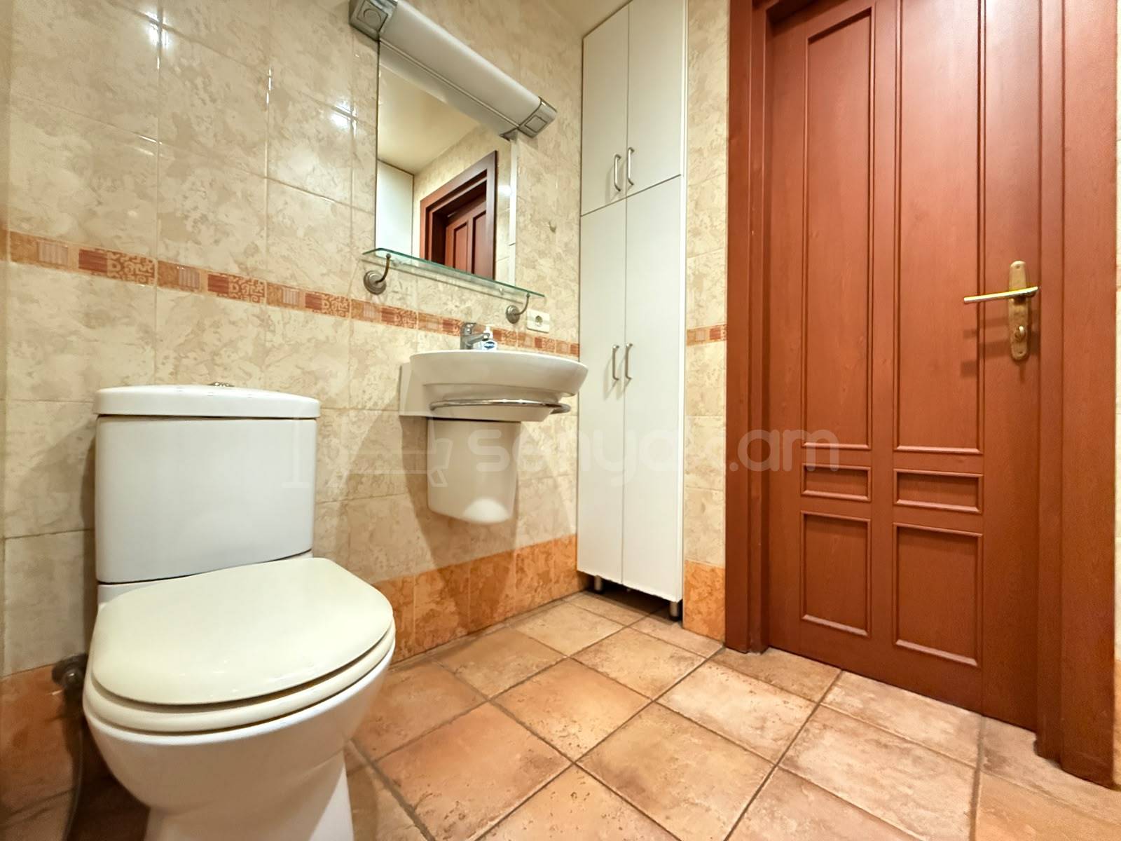 1 Սենյականոց Բնակարան, 40քմ, 2/9 հարկ, Նորմալ Վիճակում