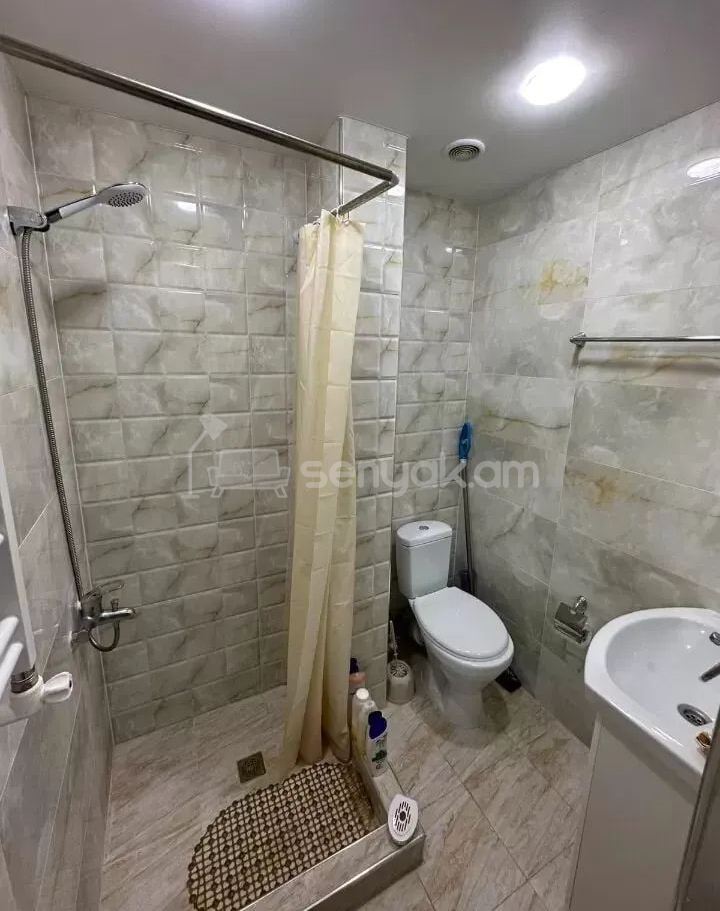2 Սենյականոց Բնակարան Քարե Շենքում, 50քմ, 3/5 հարկ, Դիզայներական Վերանորոգված