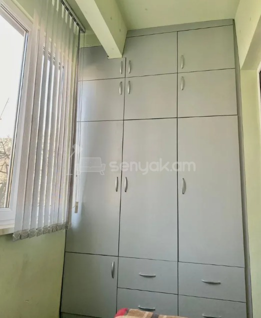 3 Սենյականոց Բնակարան Քարե Շենքում, 80քմ, 2/5 հարկ, Կապիտալ Վերանորոգված