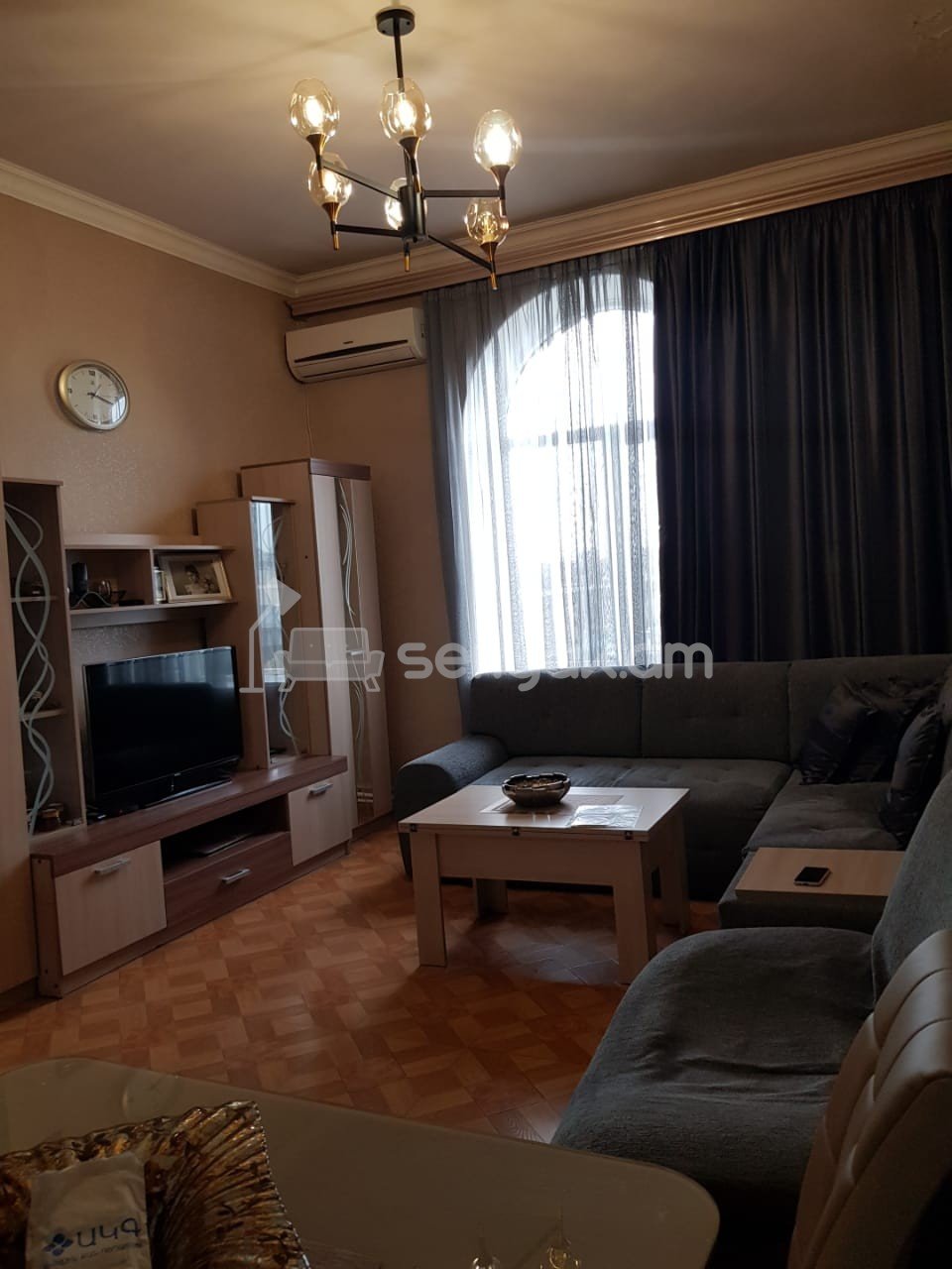 2 Սենյականոց Բնակարան Քարե Շենքում, 63քմ, 4/4 հարկ, Կոսմետիկ Վերանորոգված