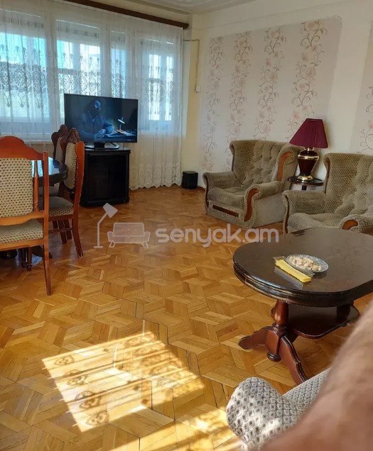 3 Սենյականոց Բնակարան, 83քմ, 4/16 հարկ, Նորմալ Վիճակում