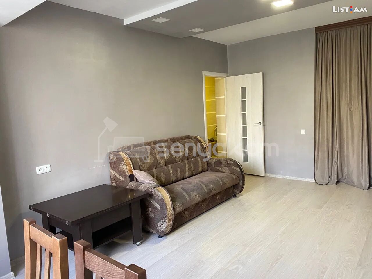 2 Սենյականոց Բնակարան Քարե Շենքում, 68քմ, 2/5 հարկ, Կապիտալ Վերանորոգված