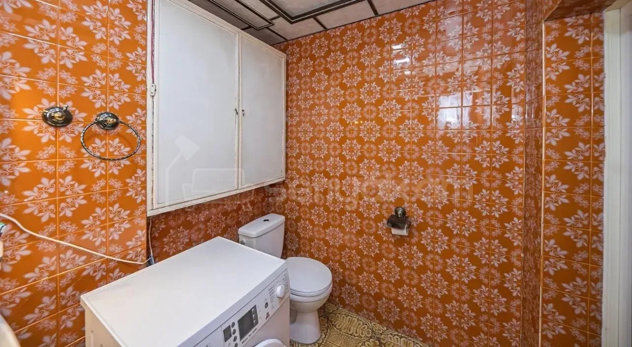 4 Սենյականոց Բնակարան, 95քմ, 8/9 հարկ, Նորմալ Վիճակում