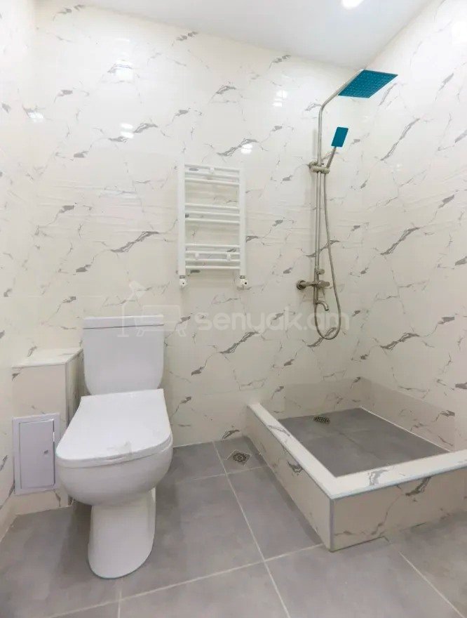 2 Սենյականոց Բնակարան Քարե Շենքում, 56քմ, 5/5 հարկ, Դիզայներական Վերանորոգված