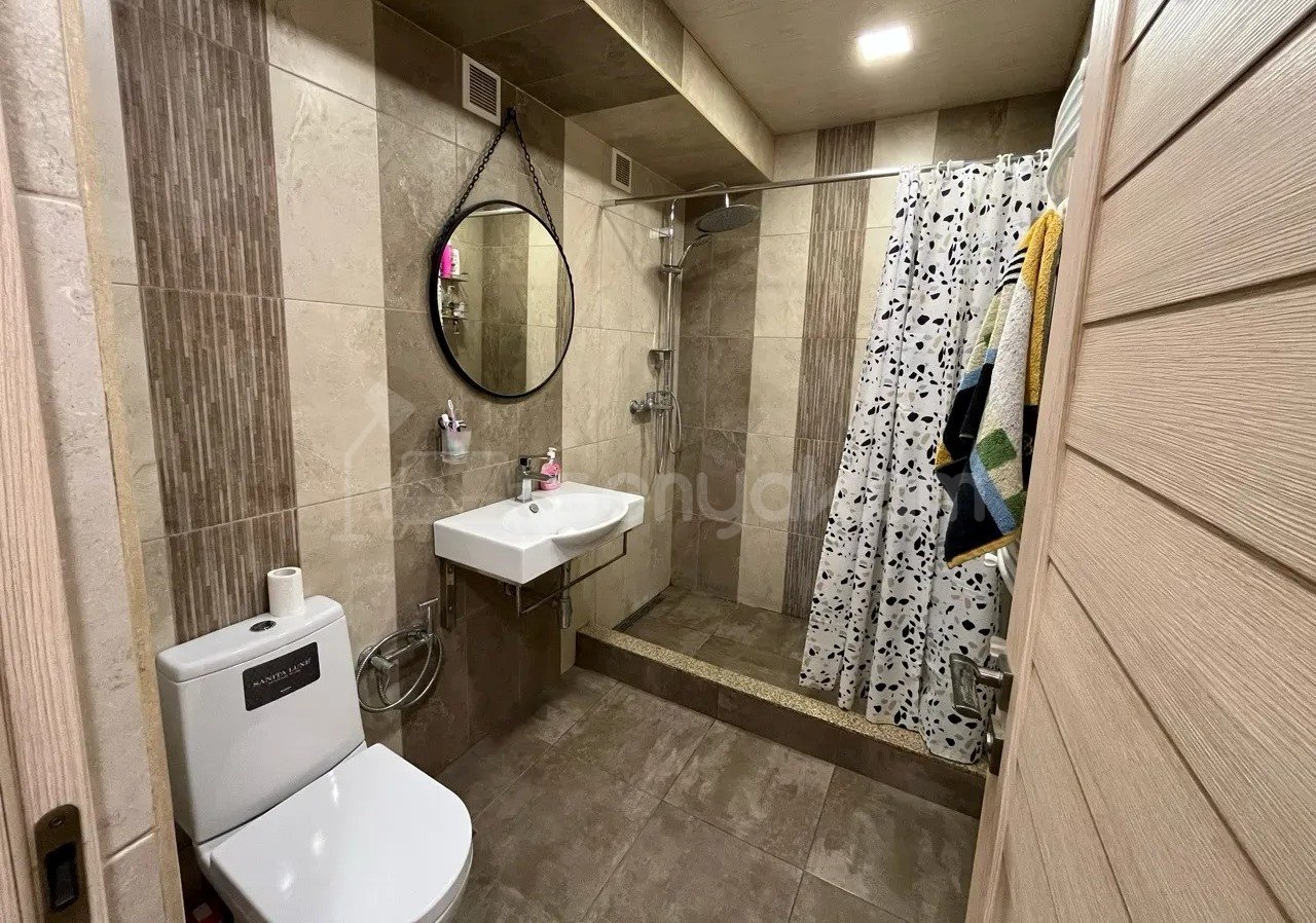 3 Սենյականոց Բնակարան, 95քմ, 8/9 հարկ, Դիզայներական Վերանորոգված