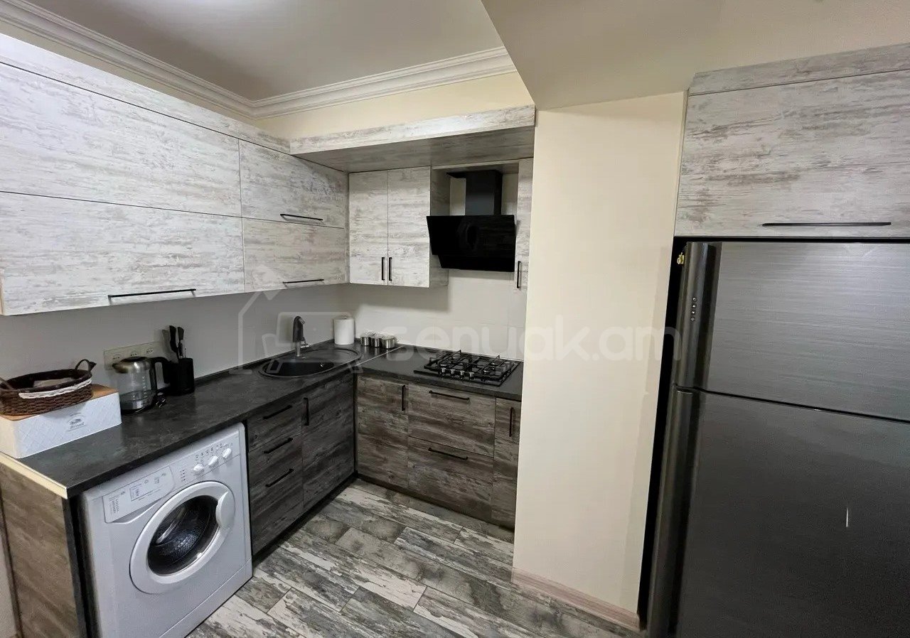 3 Սենյականոց Բնակարան, 95քմ, 8/9 հարկ, Դիզայներական Վերանորոգված