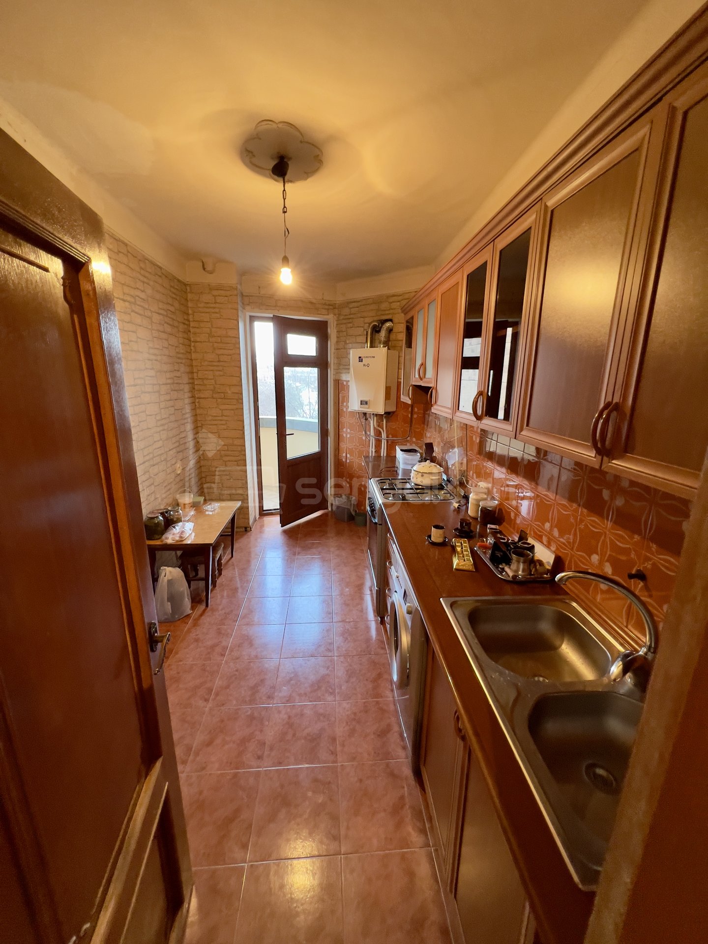 2 Սենյականոց Բնակարան, 70քմ, 4/16 հարկ, Նորմալ Վիճակում, Կահավորված, Արևկող