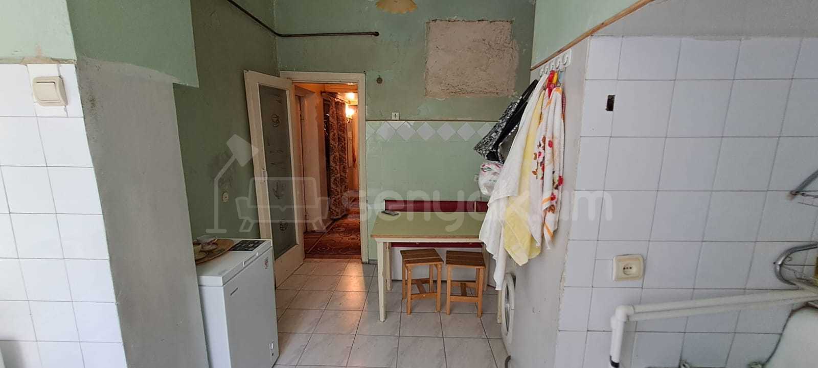 2 Սենյականոց Բնակարան Քարե Շենքում, 67քմ, 3/4 հարկ, Զրոյական Վիճակում