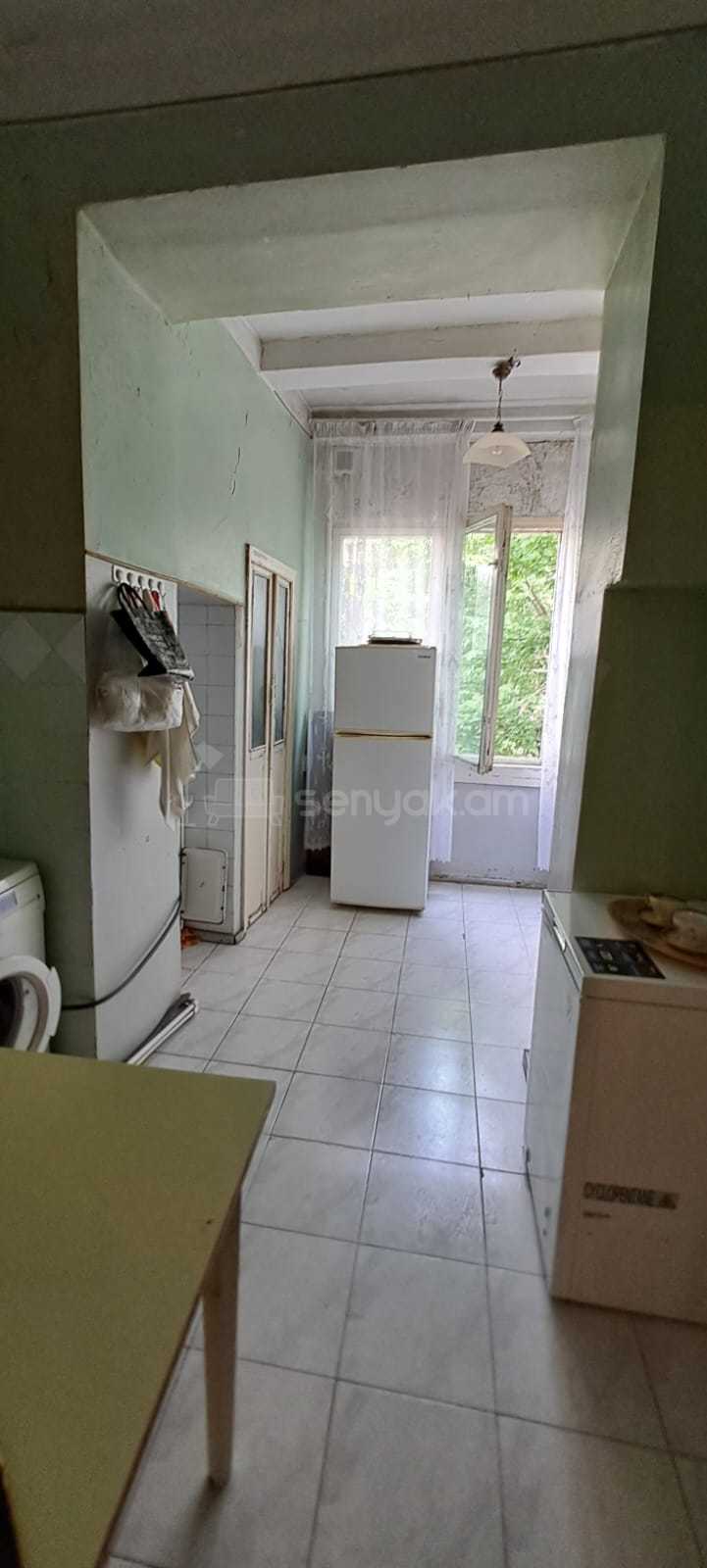 2 Սենյականոց Բնակարան Քարե Շենքում, 67քմ, 3/4 հարկ, Զրոյական Վիճակում