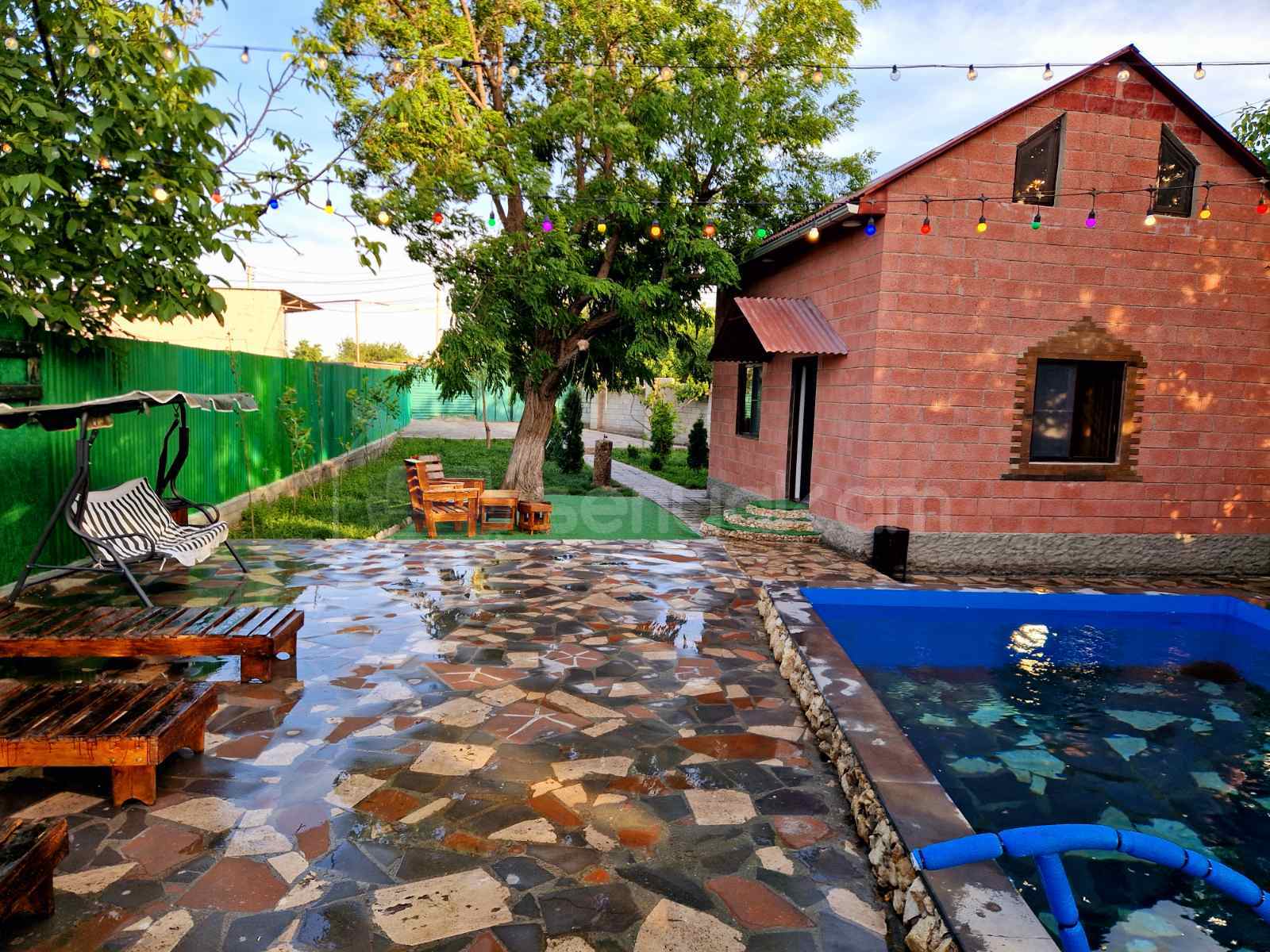 3 Սենյականոց Շքեղ Առանձնատուն, 100քմ, Լողավազանով