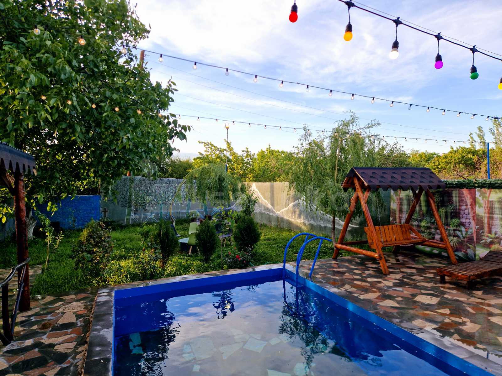 3 Սենյականոց Շքեղ Առանձնատուն, 100քմ, Լողավազանով