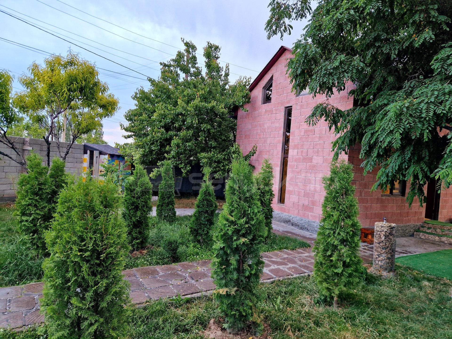 3 Սենյականոց Նորակառույց Ամառանոց, 80քմ, Լողավազանով