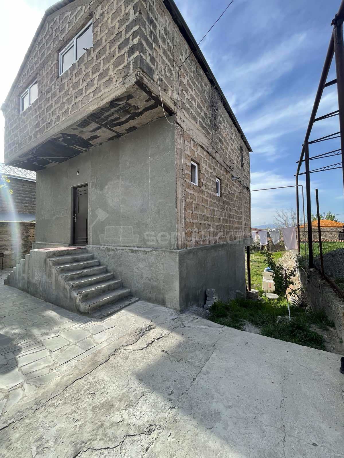 4 Սենյականոց Սեփական Տուն, 164քմ, Նորմալ Վիճակում