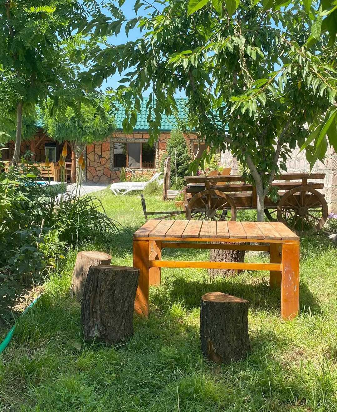 1 Սենյականոց Նորակառույց Շքեղ Առանձնատուն, 1100քմ, Լողավազանով