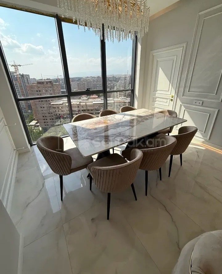 3 Սենյականոց Բնակարան Նորակառույցում, 74քմ, 14/18 հարկ, Կապիտալ Վերանորոգված