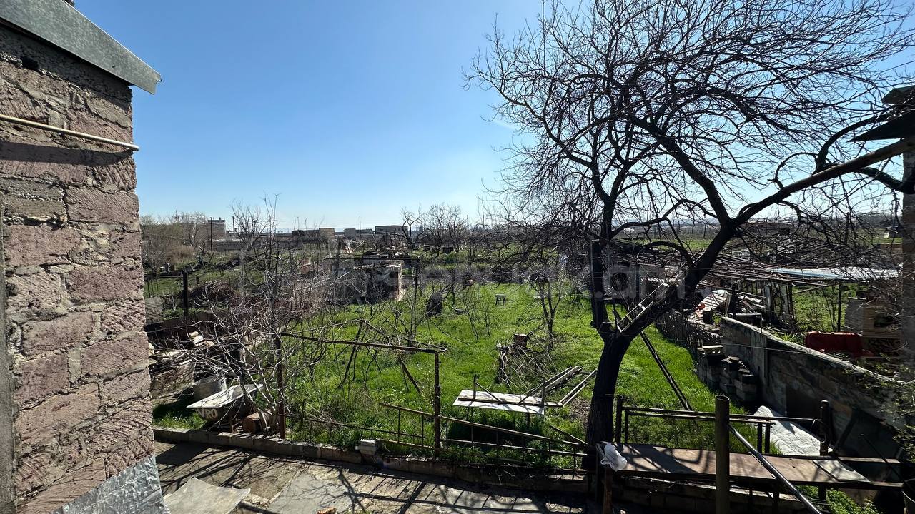 4 Սենյականոց Սեփական Տուն, 122քմ, Նորմալ Վիճակում, Ավտոտնակով