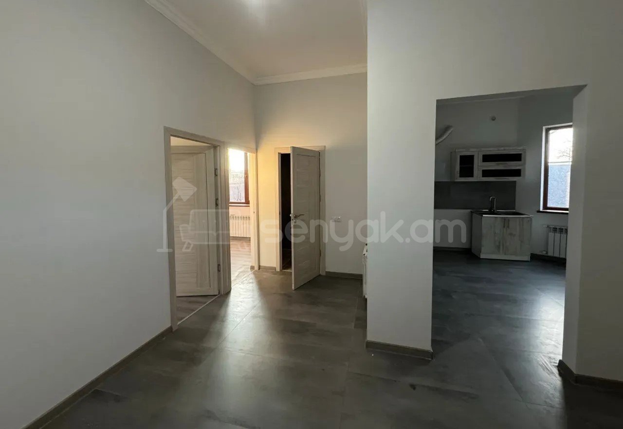 4 Սենյականոց Շքեղ Առանձնատուն, 122քմ, Ավտոտնակով