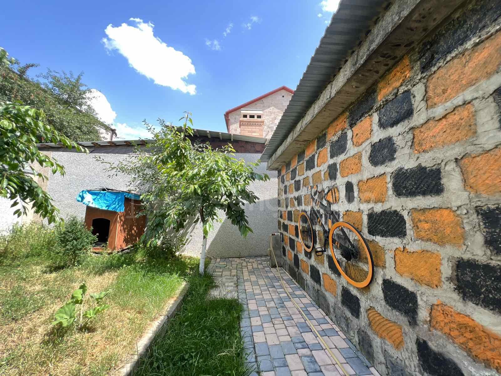 3 Սենյականոց Սեփական Տուն, 100քմ, Կապիտալ Վերանորոգված