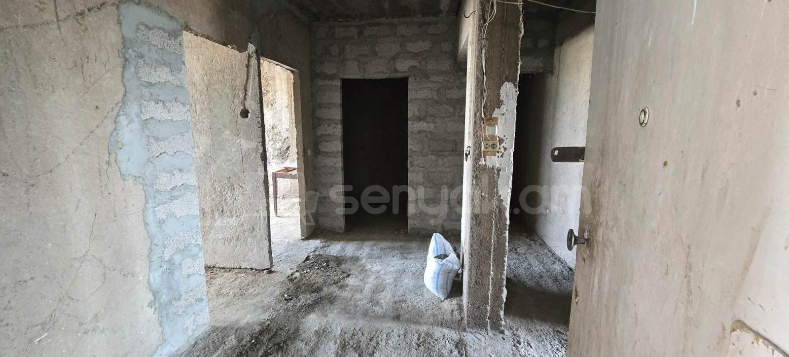 3 Սենյականոց Բնակարան, 78քմ, 5/5 հարկ, Զրոյական Վիճակում