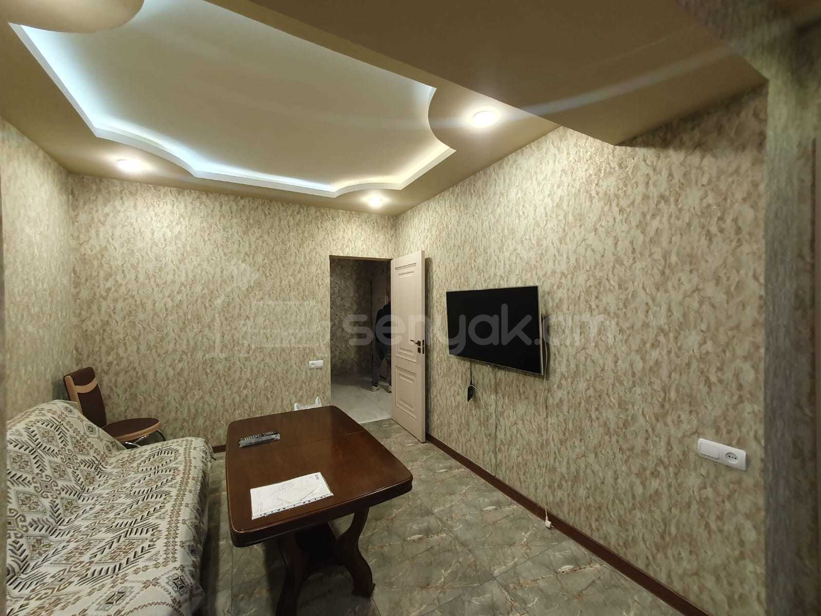 2 Սենյականոց Բնակարան Քարե Շենքում, 50քմ, 2/5 հարկ, Կապիտալ Վերանորոգված, Կահավորված, Արևկող