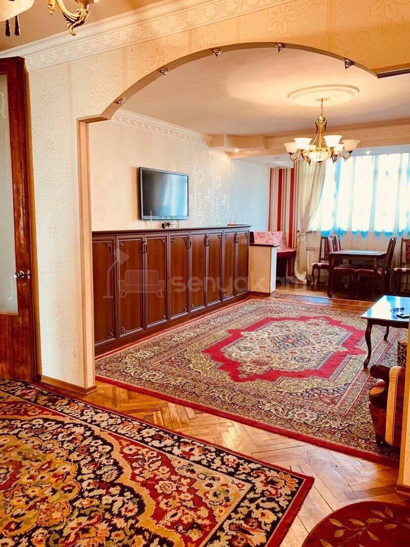 3 Սենյականոց Բնակարան, 110քմ, 6/9 հարկ, Կապիտալ Վերանորոգված, Կահավորված, Արևկող