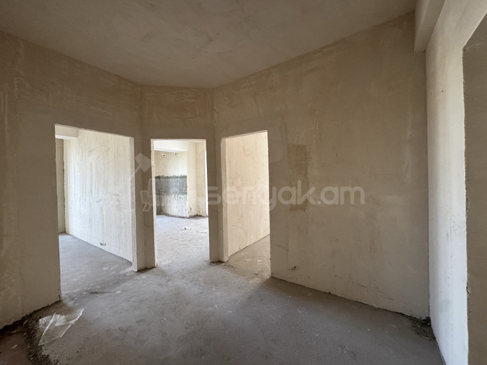3 Սենյականոց Բնակարան, 109քմ, 5/14 հարկ, Զրոյական Վիճակում