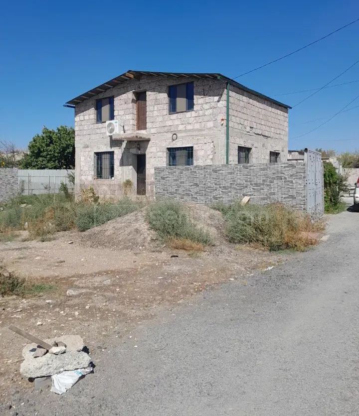 2 Սենյականոց Սեփական Տուն, 135քմ, Կապիտալ Վերանորոգված