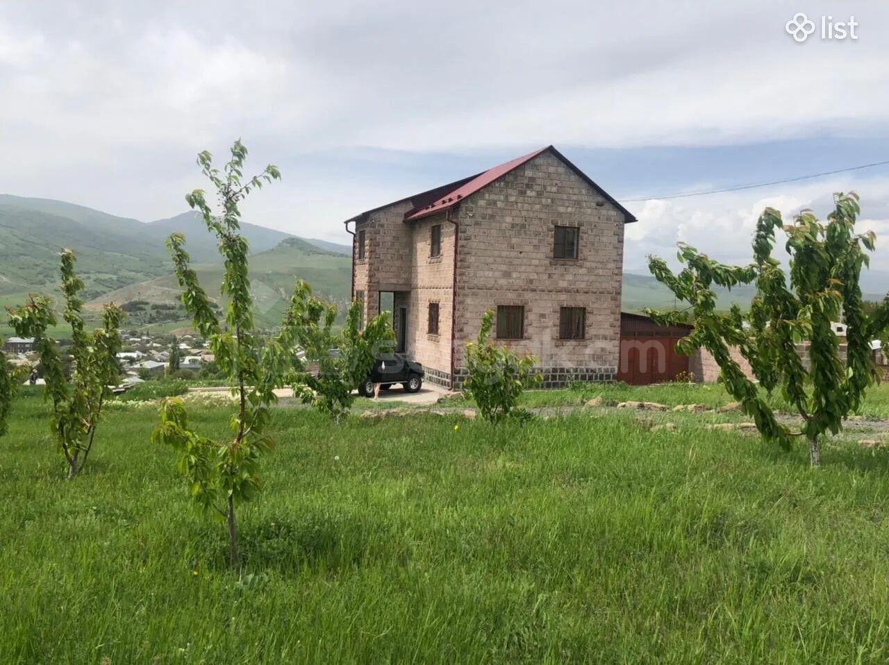 4 Սենյականոց Շքեղ Առանձնատուն, 140քմ, Լողավազանով