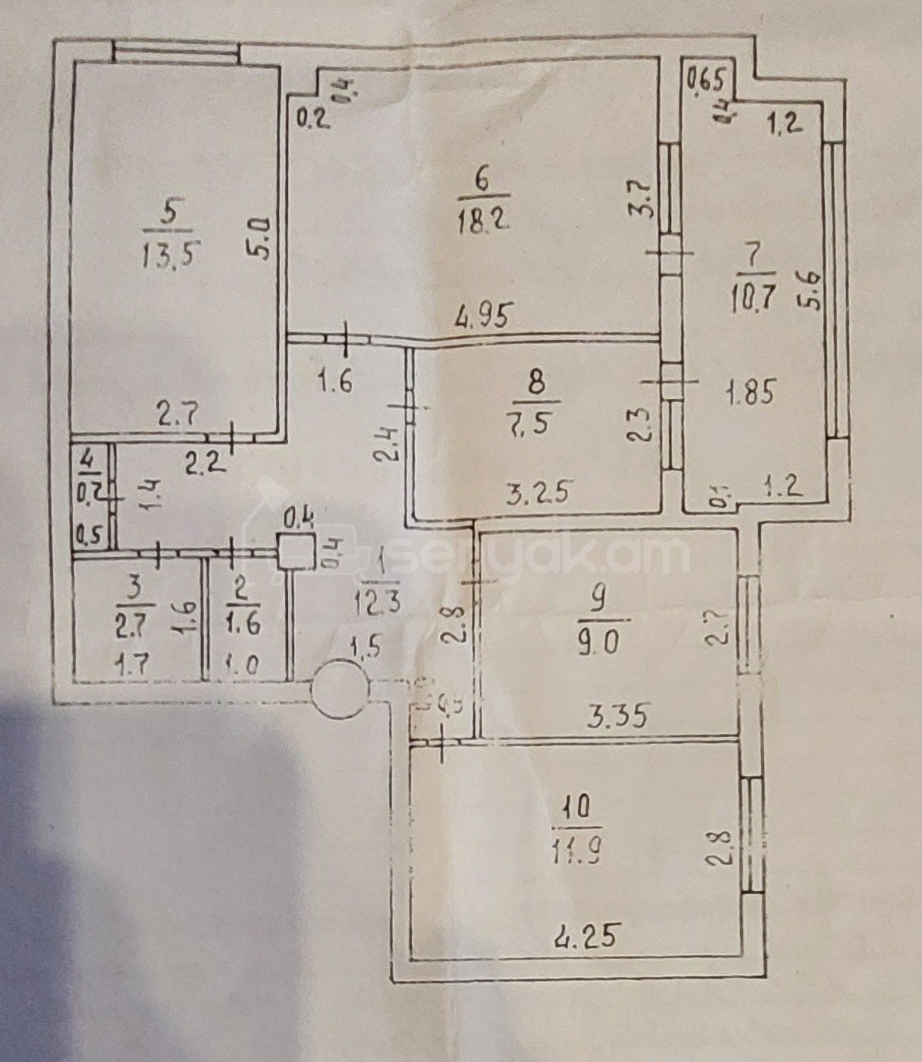 4 Սենյականոց Բնակարան, 90քմ, 5/9 հարկ, Պետական Վիճակում