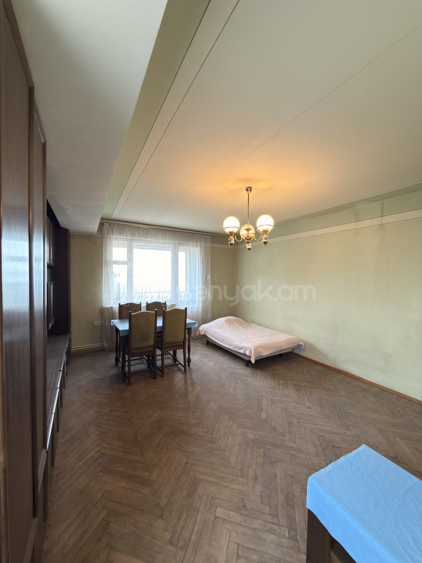 3 Սենյականոց Բնակարան, 84քմ, 11/14 հարկ, Պետական Վիճակում