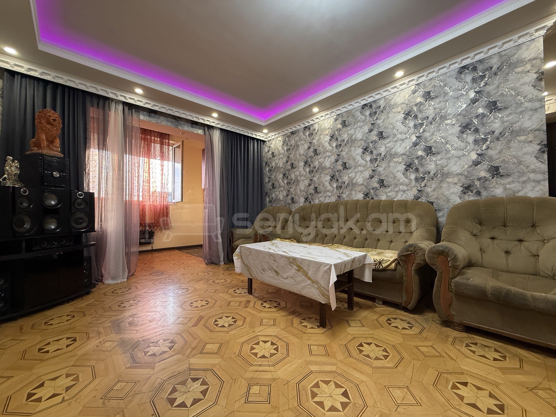3 Սենյականոց Բնակարան, 80քմ, 8/9 հարկ, Նորմալ Վիճակում