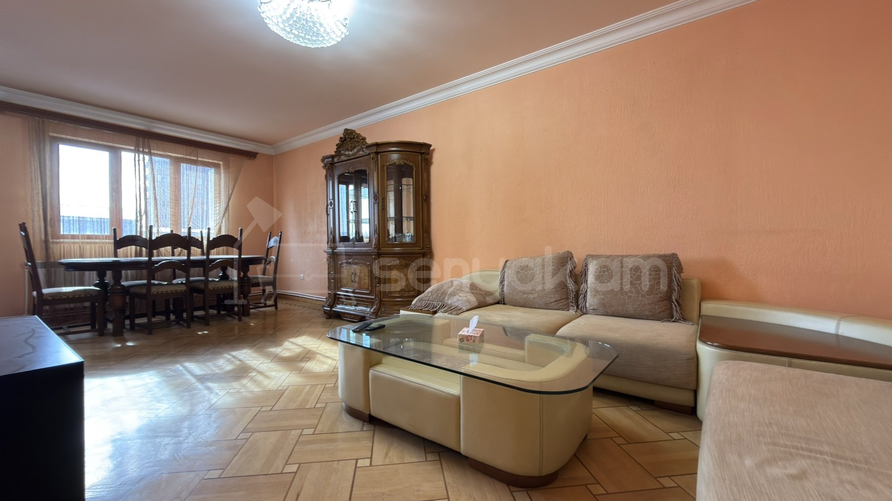 3 Սենյականոց Բնակարան Քարե Շենքում, 73քմ, 3/5 հարկ, Նորմալ Վիճակում