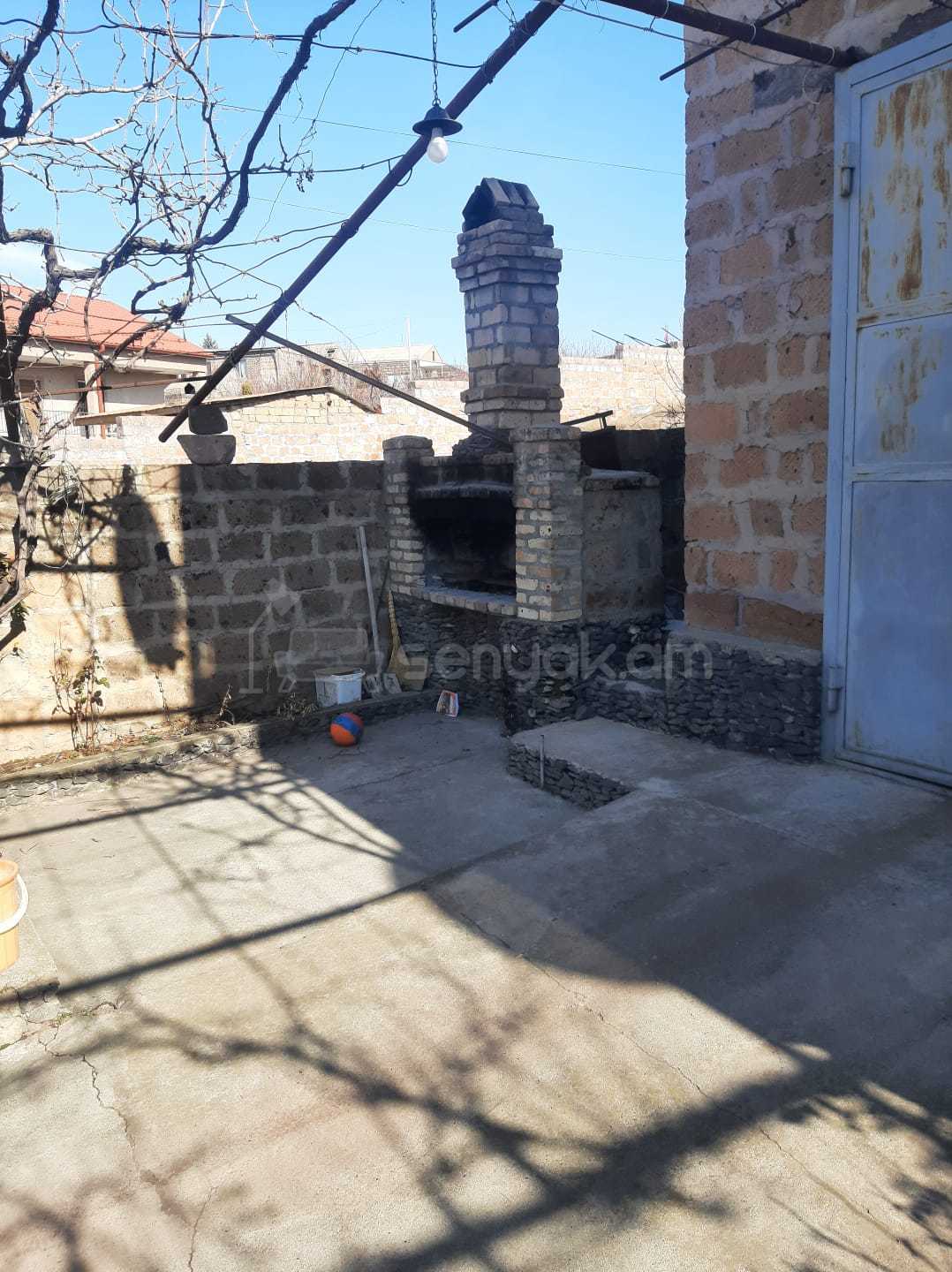 8 Սենյականոց Սեփական Տուն, 300քմ, Կապիտալ Վերանորոգված, Ավտոտնակով