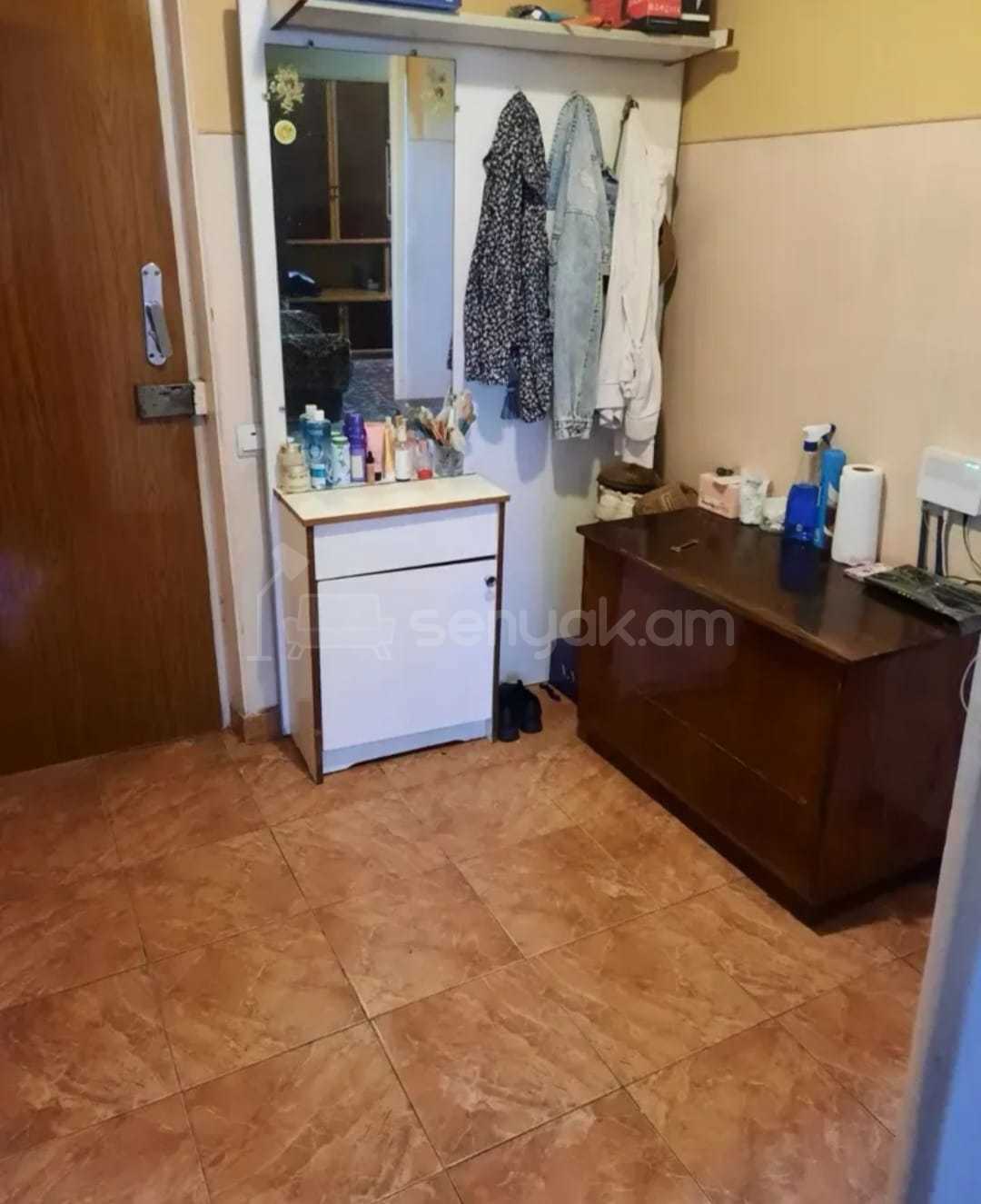 2 Սենյականոց Բնակարան, 60քմ, 3/9 հարկ, Նորմալ Վիճակում